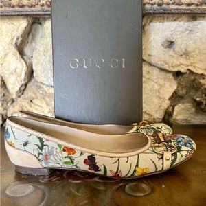 Gucci Floral Ballet Flats with bamboo horsebit Vintage size 9B